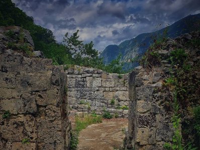 Храм-крепость в селе Монастырь - фото 6